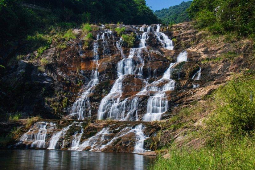 逃离撒丁岛